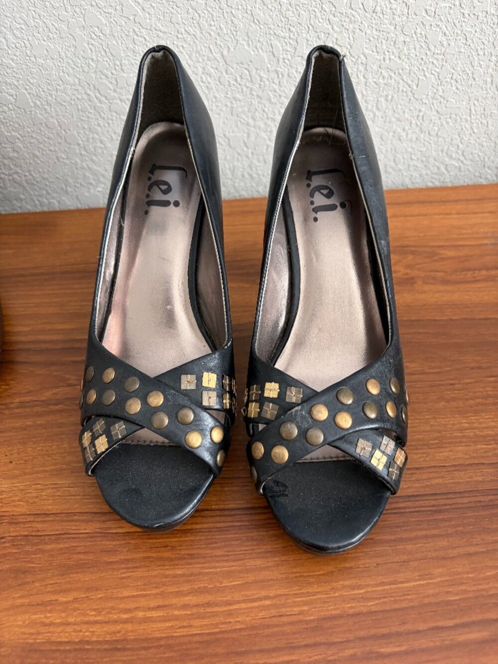 L.E.I. "Stash" black slip-on peep-toe black heels